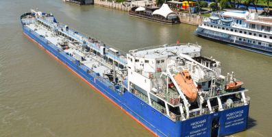 СПЕЦИФИКА И ОСОБЕННОСТИ ПРИМЕНЕНИЯ СРАВНИТЕЛЬНОГО ПОДХОДА ПРИ ОЦЕНКЕ МОРСКИХ СУДОВ